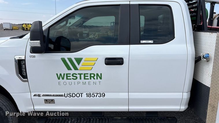 image for item EU4979 2018 Ford F350 Super Duty XL Ext. Cab utility bed pickup truck