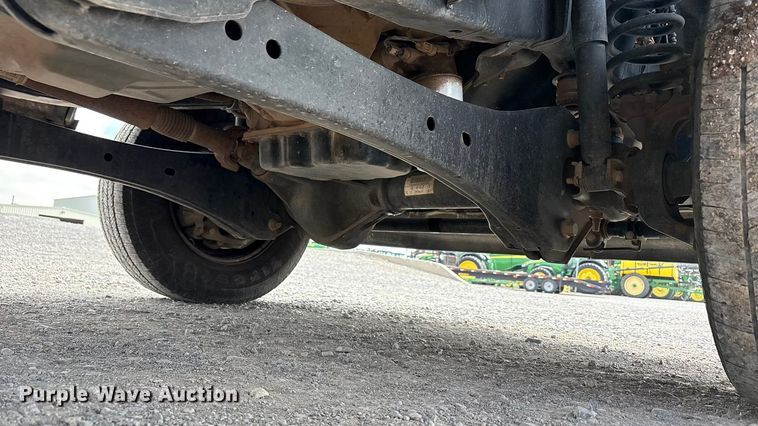 image for item EU4979 2018 Ford F350 Super Duty XL Ext. Cab utility bed pickup truck