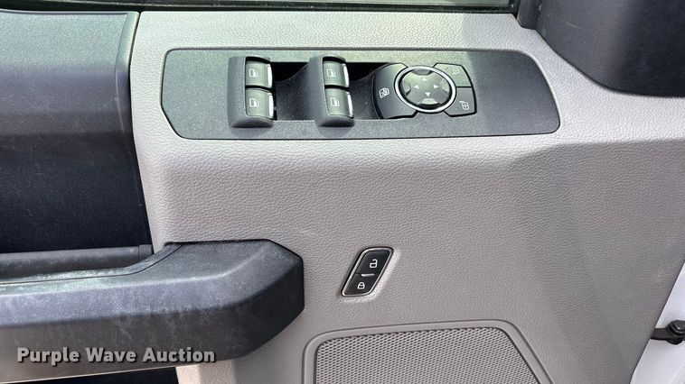 image for item EU4979 2018 Ford F350 Super Duty XL Ext. Cab utility bed pickup truck