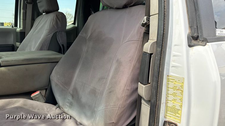 image for item EU4979 2018 Ford F350 Super Duty XL Ext. Cab utility bed pickup truck