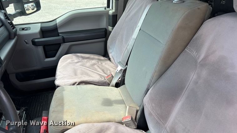 image for item EU4979 2018 Ford F350 Super Duty XL Ext. Cab utility bed pickup truck