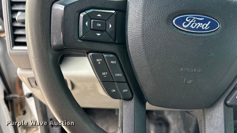 image for item EU4979 2018 Ford F350 Super Duty XL Ext. Cab utility bed pickup truck