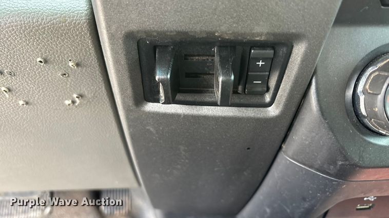 image for item EU4979 2018 Ford F350 Super Duty XL Ext. Cab utility bed pickup truck