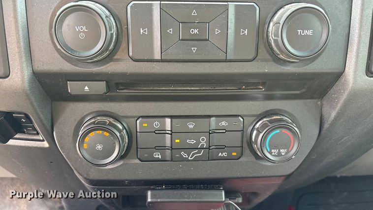 image for item EU4979 2018 Ford F350 Super Duty XL Ext. Cab utility bed pickup truck