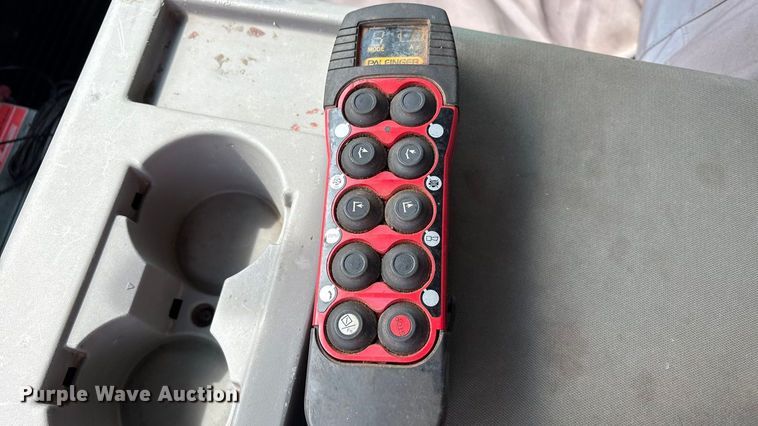 image for item EU4979 2018 Ford F350 Super Duty XL Ext. Cab utility bed pickup truck