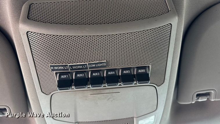 image for item EU4979 2018 Ford F350 Super Duty XL Ext. Cab utility bed pickup truck