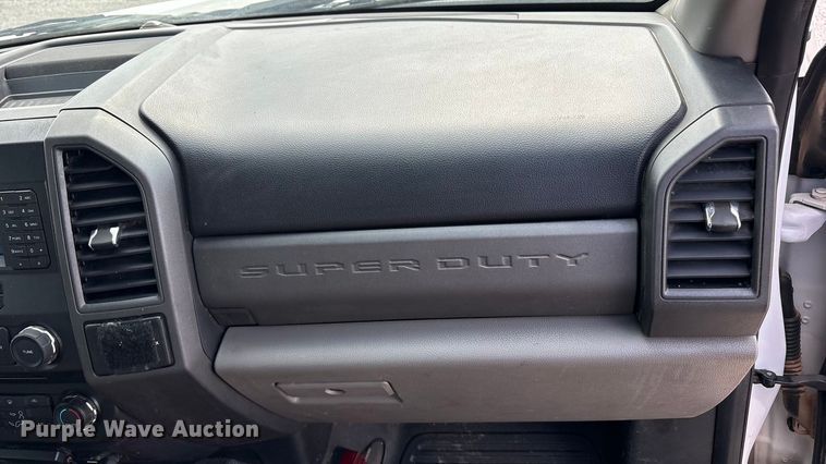 image for item EU4979 2018 Ford F350 Super Duty XL Ext. Cab utility bed pickup truck