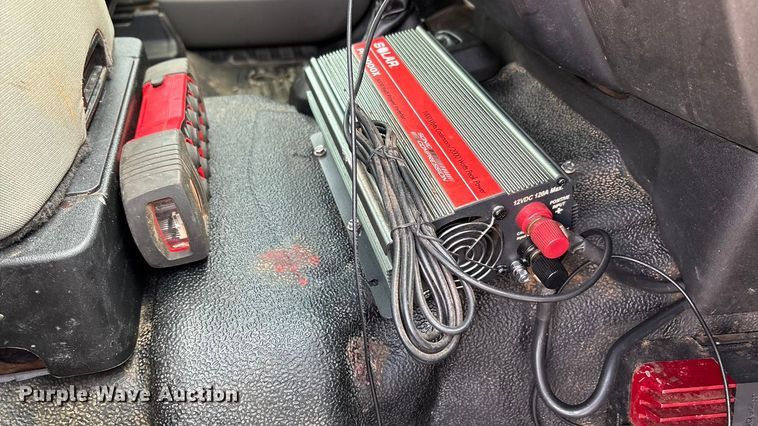 image for item EU4979 2018 Ford F350 Super Duty XL Ext. Cab utility bed pickup truck