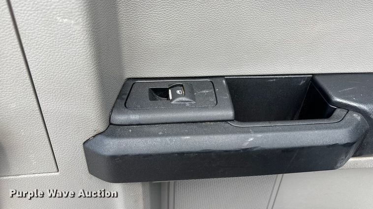 image for item EU4979 2018 Ford F350 Super Duty XL Ext. Cab utility bed pickup truck