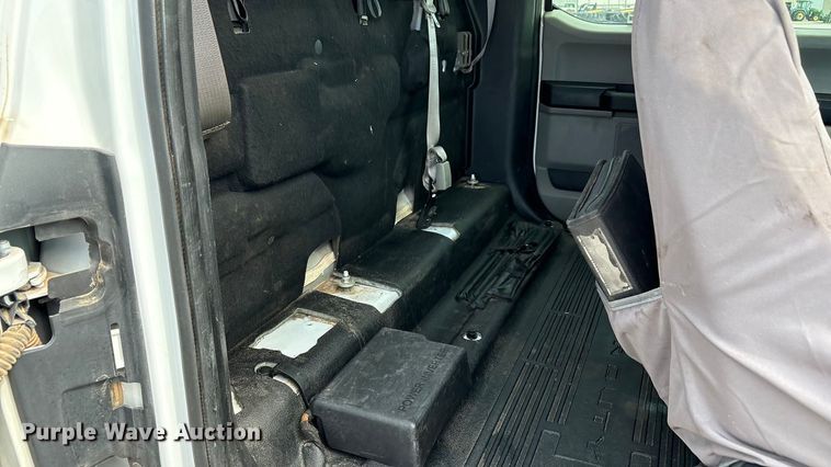 image for item EU4979 2018 Ford F350 Super Duty XL Ext. Cab utility bed pickup truck