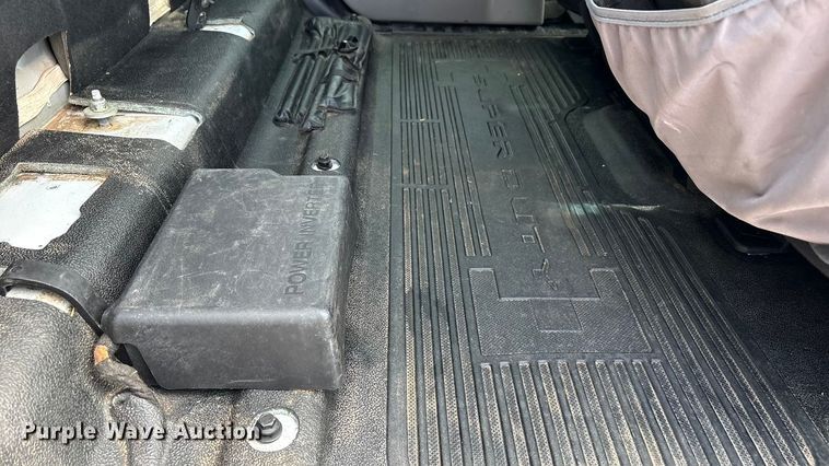 image for item EU4979 2018 Ford F350 Super Duty XL Ext. Cab utility bed pickup truck