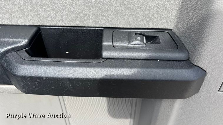 image for item EU4979 2018 Ford F350 Super Duty XL Ext. Cab utility bed pickup truck