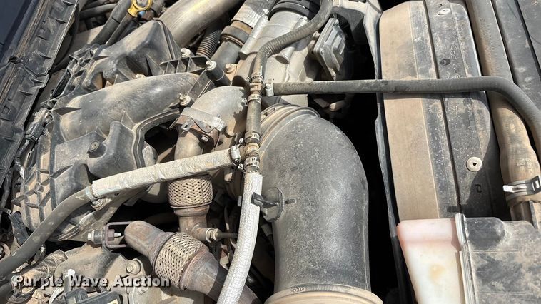 image for item EU4979 2018 Ford F350 Super Duty XL Ext. Cab utility bed pickup truck