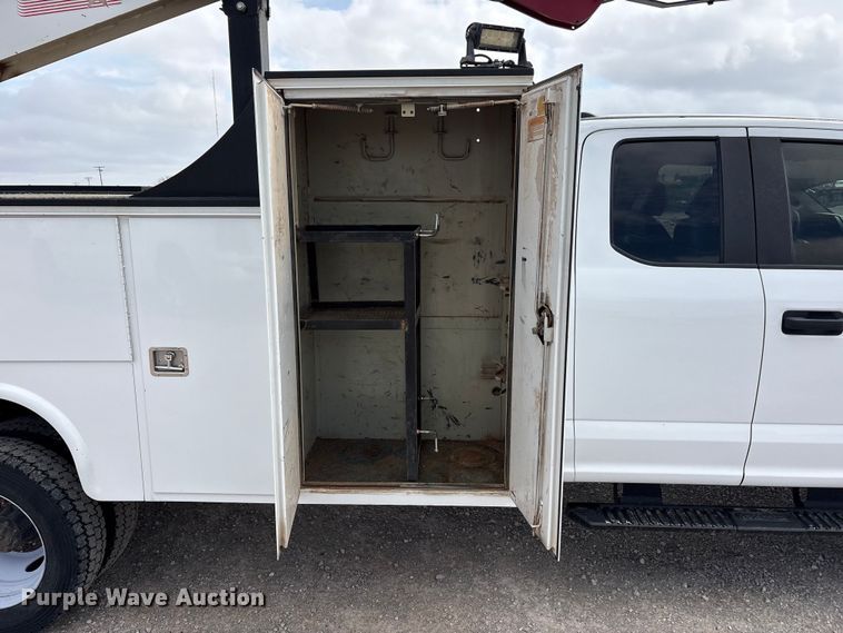 image for item EU4980 2021 Ford F550 Super Duty XL utility / service truck