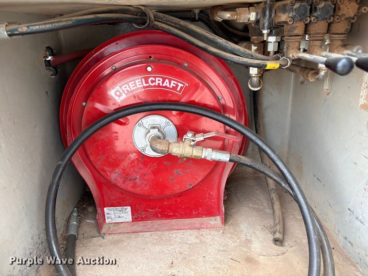 image for item EU4980 2021 Ford F550 Super Duty XL utility / service truck