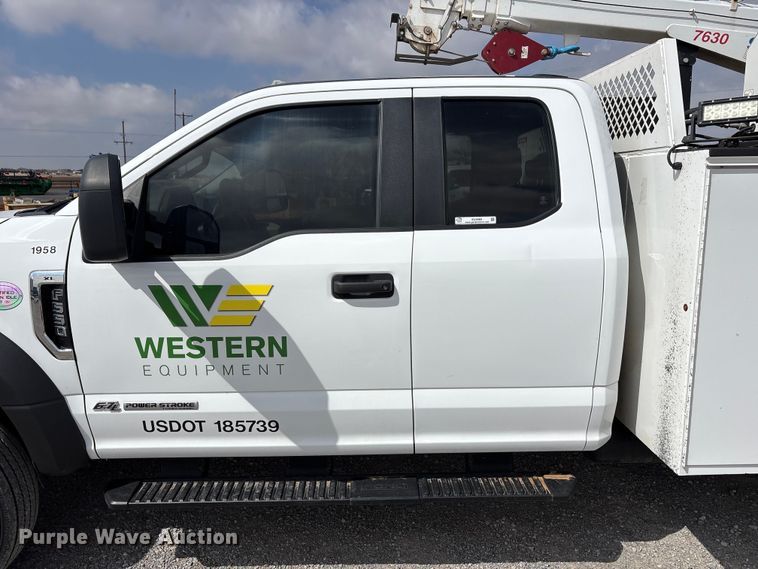 image for item EU4980 2021 Ford F550 Super Duty XL utility / service truck
