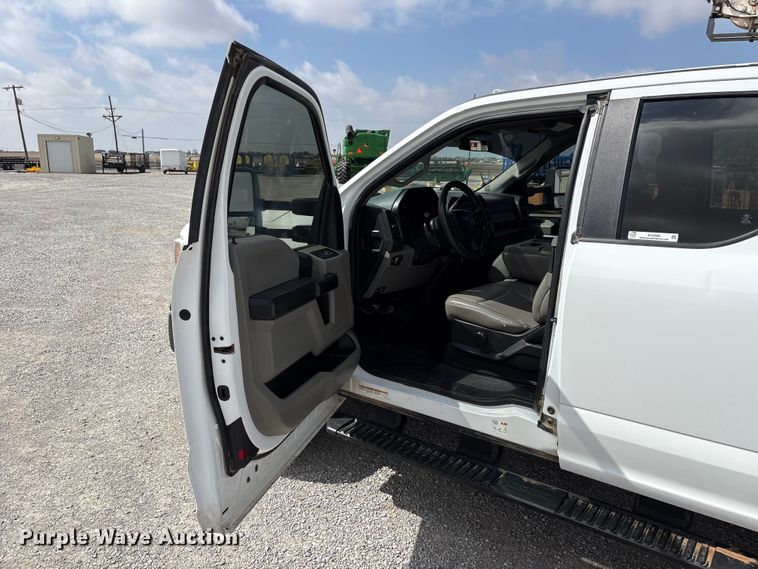 image for item EU4980 2021 Ford F550 Super Duty XL utility / service truck