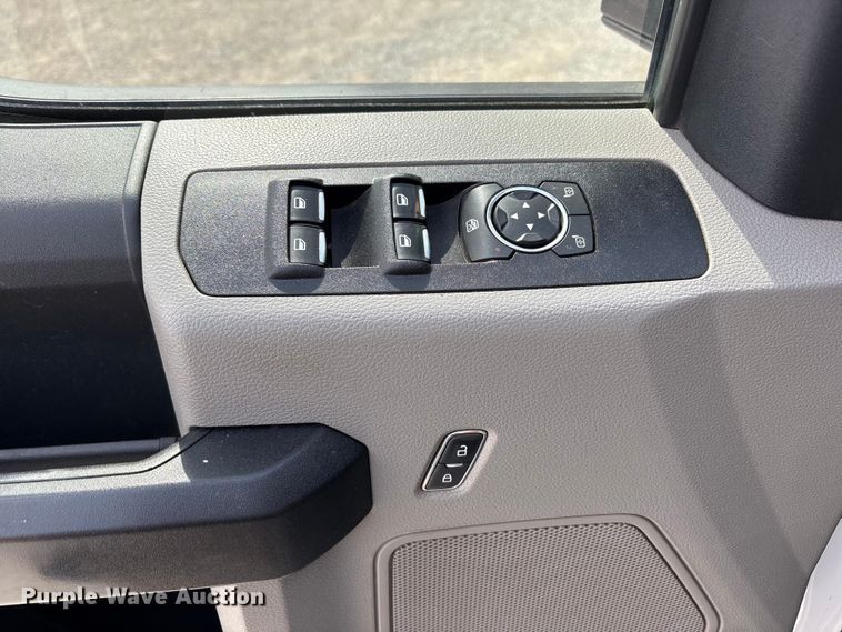 image for item EU4980 2021 Ford F550 Super Duty XL utility / service truck