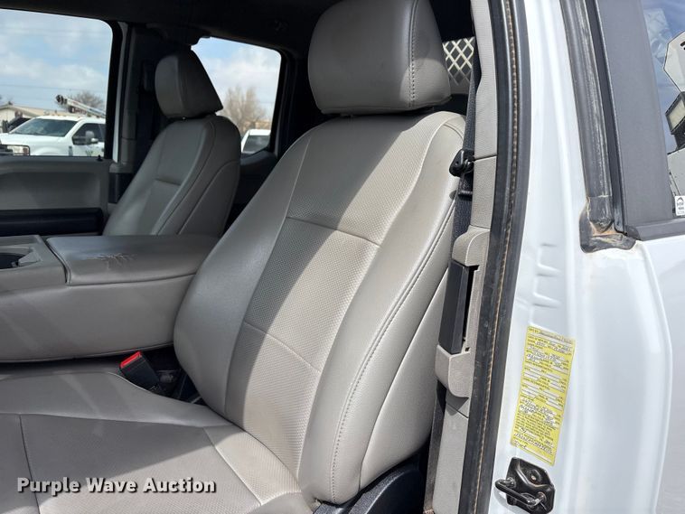 image for item EU4980 2021 Ford F550 Super Duty XL utility / service truck