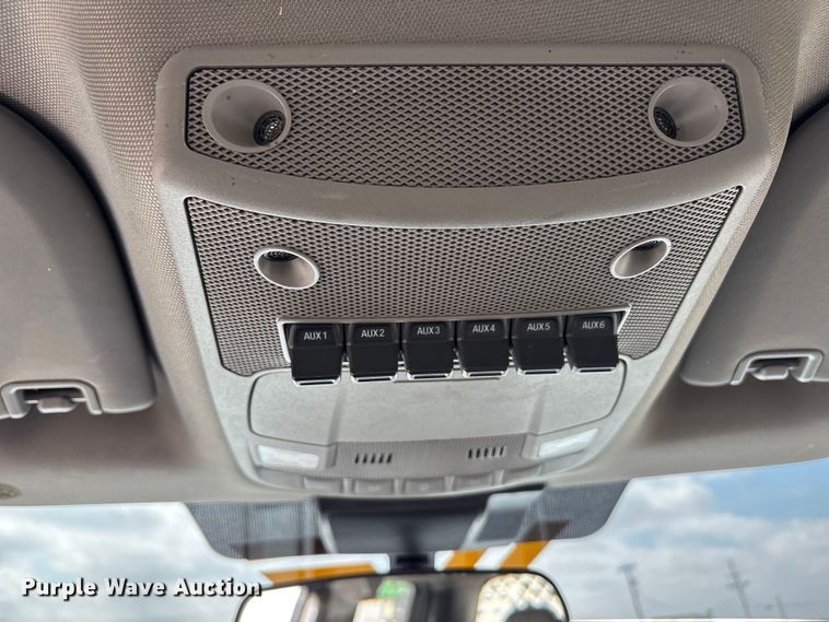 image for item EU4980 2021 Ford F550 Super Duty XL utility / service truck