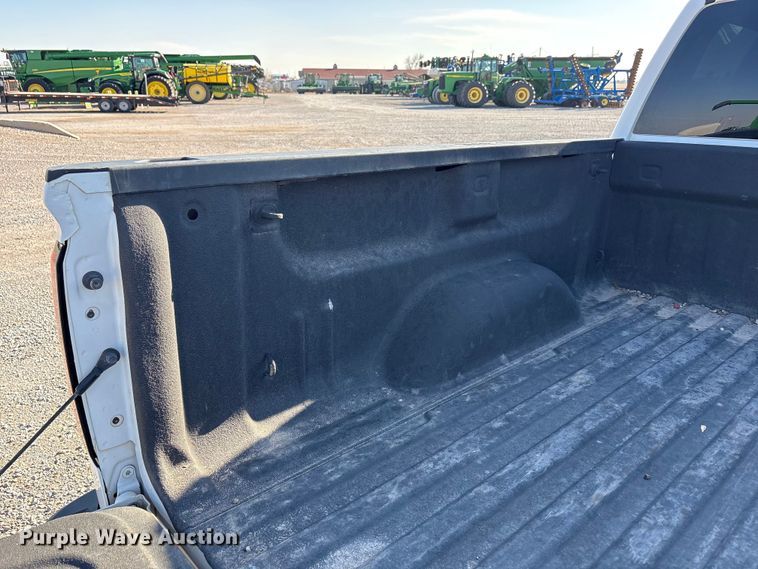 image for item EU4981 2018 GMC Sierra 1500 Crew Cab pickup truck