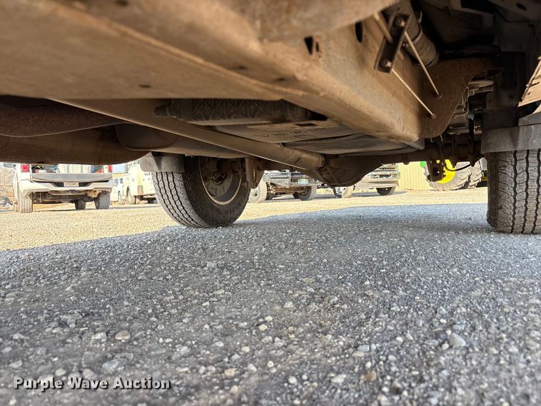 image for item EU4981 2018 GMC Sierra 1500 Crew Cab pickup truck