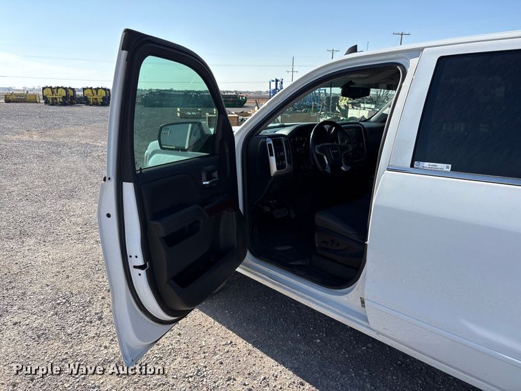 image for item EU4981 2018 GMC Sierra 1500 Crew Cab pickup truck