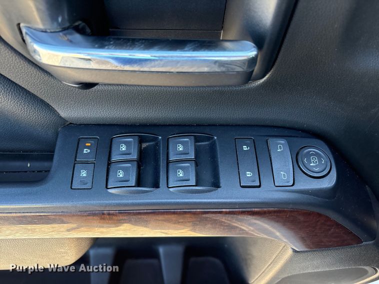 image for item EU4981 2018 GMC Sierra 1500 Crew Cab pickup truck