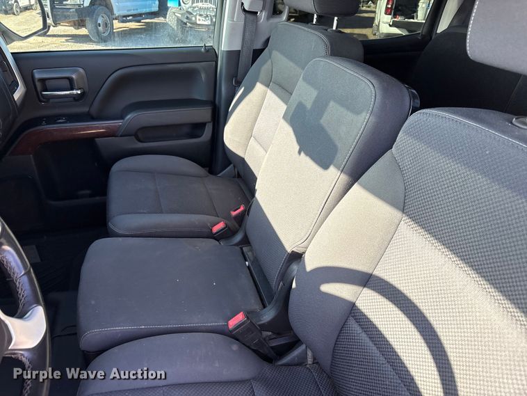 image for item EU4981 2018 GMC Sierra 1500 Crew Cab pickup truck