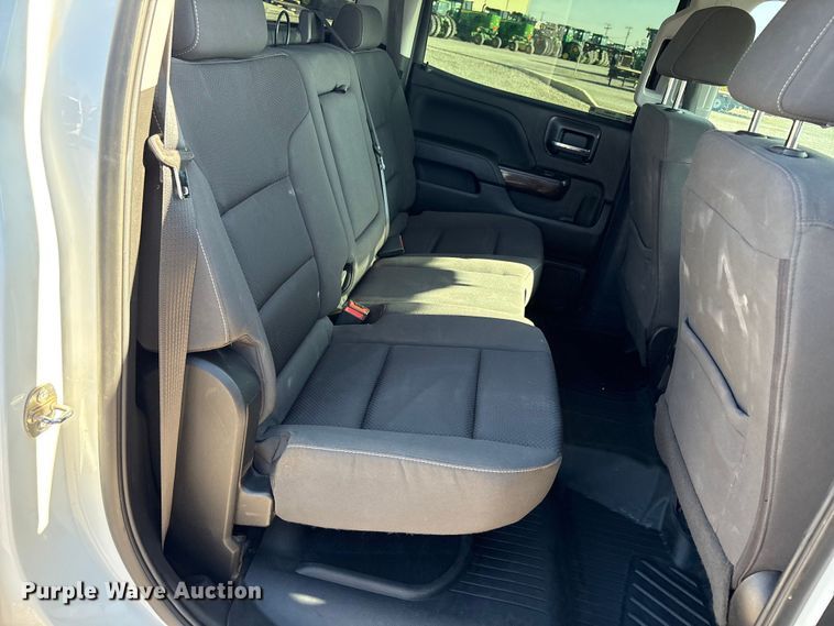 image for item EU4981 2018 GMC Sierra 1500 Crew Cab pickup truck