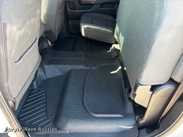 image for item EU4981 2018 GMC Sierra 1500 Crew Cab pickup truck