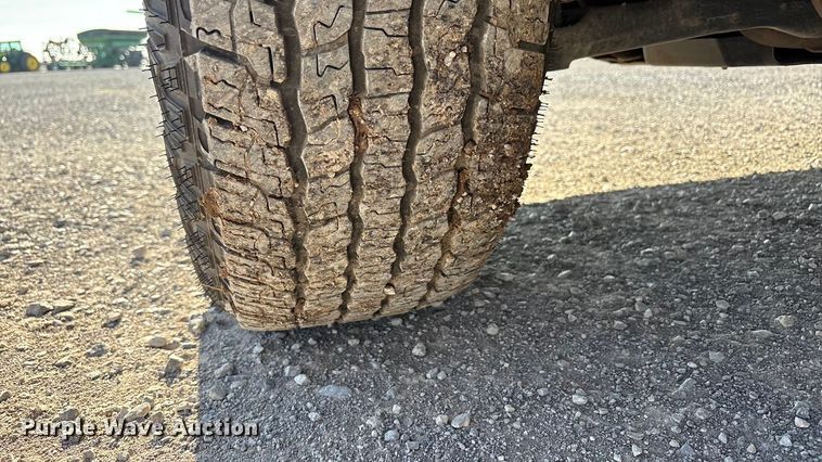 image for item EU4981 2018 GMC Sierra 1500 Crew Cab pickup truck