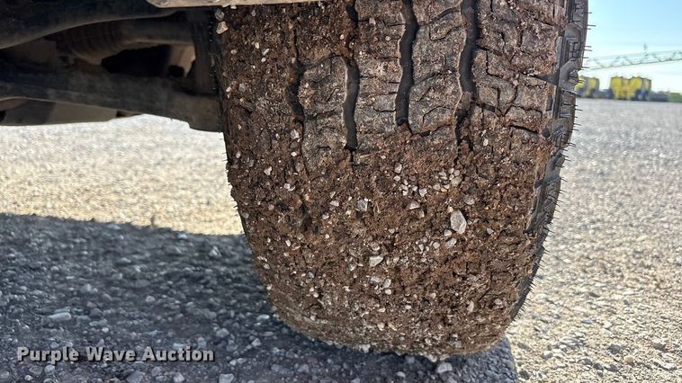 image for item EU4981 2018 GMC Sierra 1500 Crew Cab pickup truck