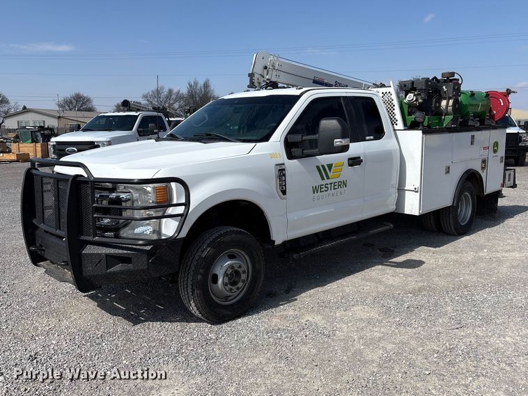 image for item EU4982 2022 Ford F-350 Ext. Cab utility bed pickup truck