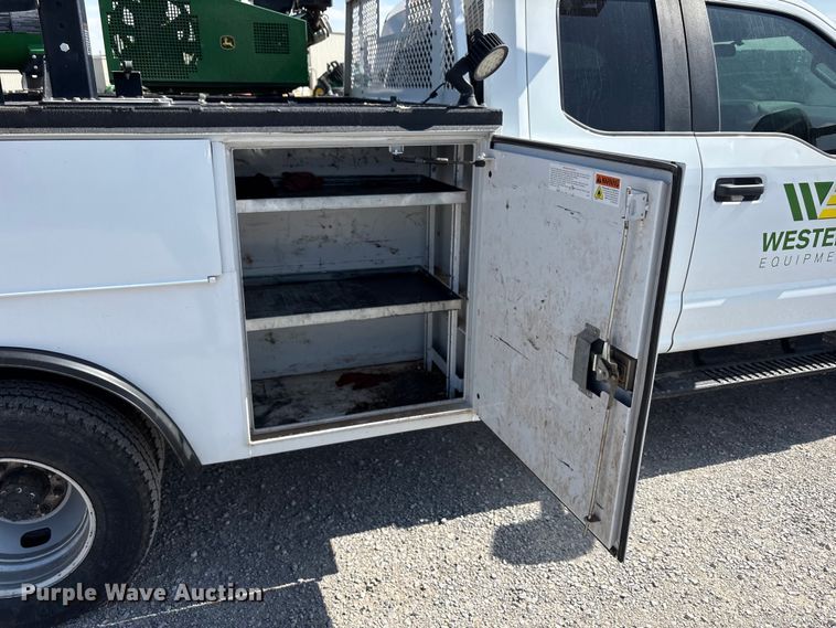 image for item EU4982 2022 Ford F-350 Ext. Cab utility bed pickup truck