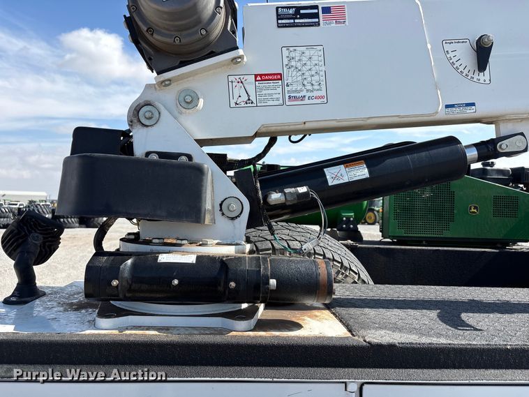 image for item EU4982 2022 Ford F-350 Ext. Cab utility bed pickup truck