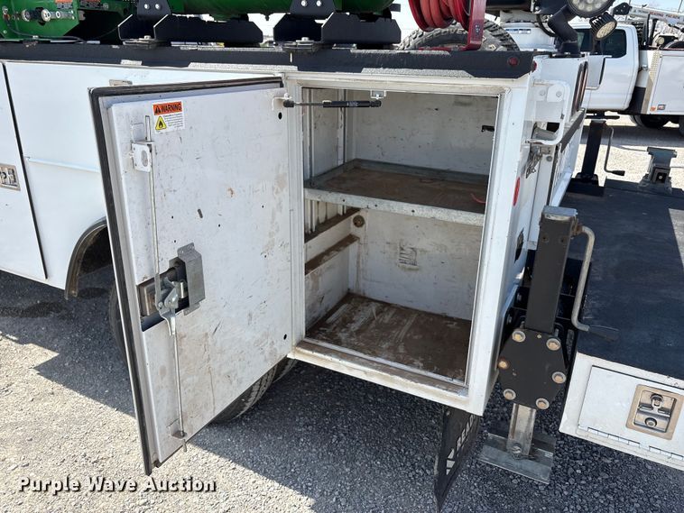 image for item EU4982 2022 Ford F-350 Ext. Cab utility bed pickup truck