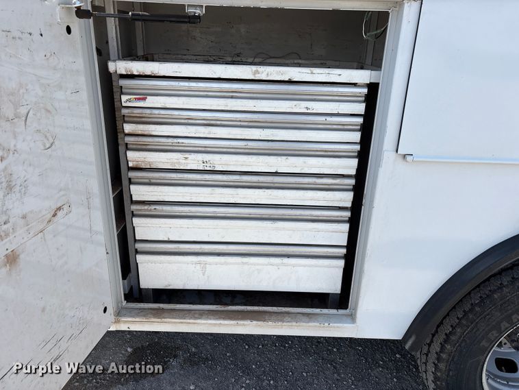 image for item EU4982 2022 Ford F-350 Ext. Cab utility bed pickup truck