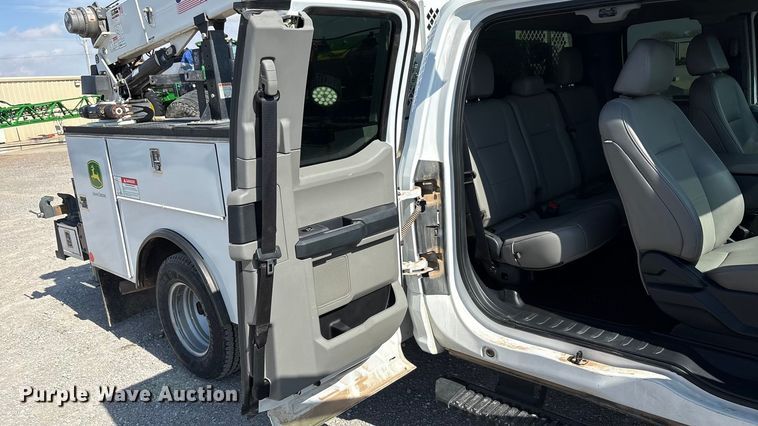 image for item EU4982 2022 Ford F-350 Ext. Cab utility bed pickup truck