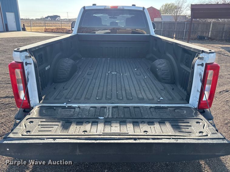 image for item EU4989 2023 Ford F250 Super Duty Ext. Cab pickup truck