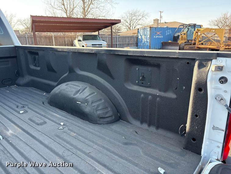 image for item EU4989 2023 Ford F250 Super Duty Ext. Cab pickup truck