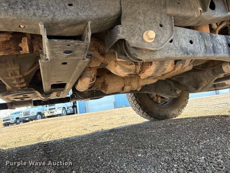 image for item EU4989 2023 Ford F250 Super Duty Ext. Cab pickup truck