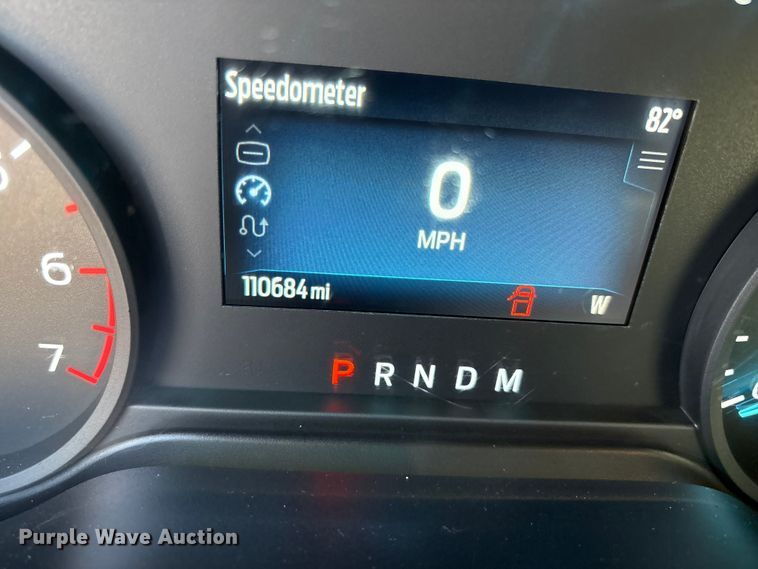 image for item EU4989 2023 Ford F250 Super Duty Ext. Cab pickup truck