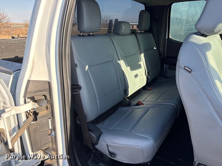 image for item EU4989 2023 Ford F250 Super Duty Ext. Cab pickup truck