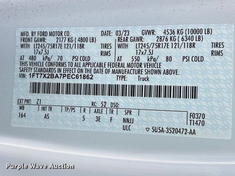 image for item EU4989 2023 Ford F250 Super Duty Ext. Cab pickup truck