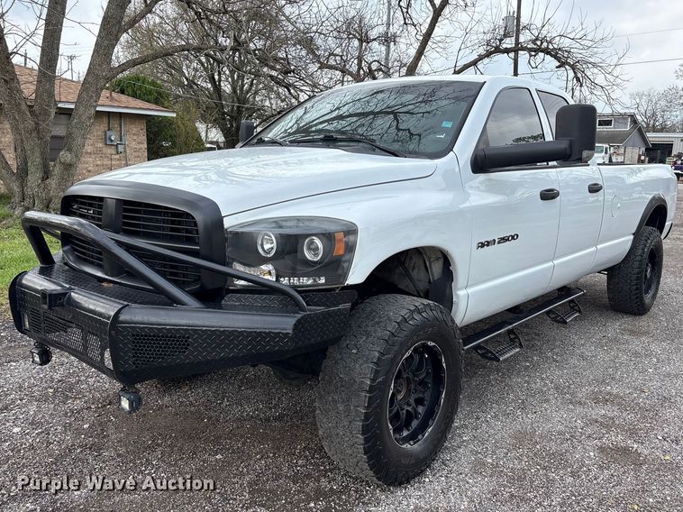 image for item EU7414 2006 Dodge Ram 2500 Ext. Cab pickup truck