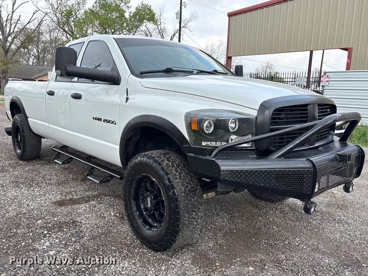 image for item EU7414 2006 Dodge Ram 2500 Ext. Cab pickup truck