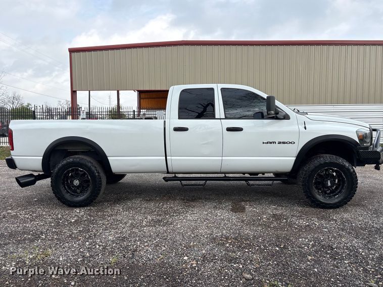 image for item EU7414 2006 Dodge Ram 2500 Ext. Cab pickup truck