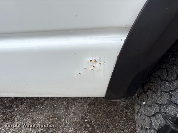 image for item EU7414 2006 Dodge Ram 2500 Ext. Cab pickup truck