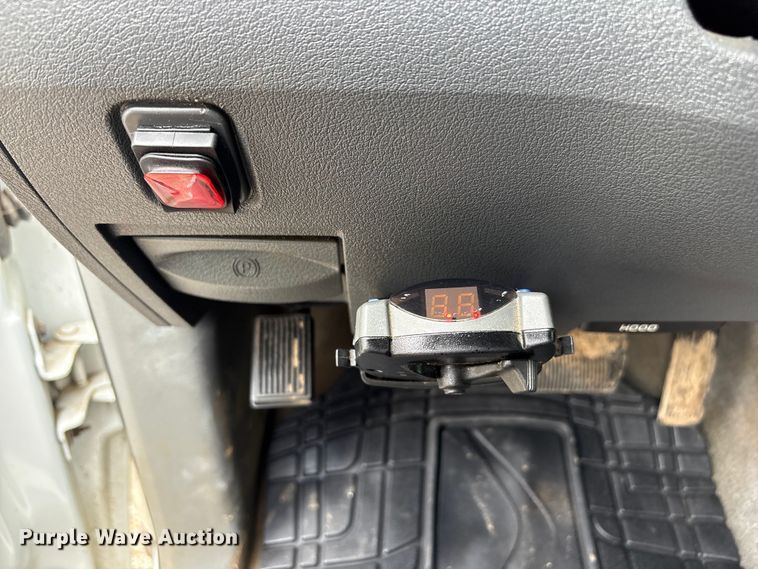 image for item EU7414 2006 Dodge Ram 2500 Ext. Cab pickup truck